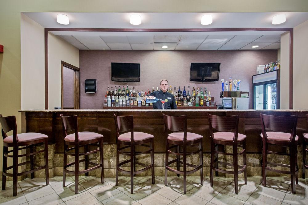 Fairfield Inn & Suites Springfield انفيلد المظهر الخارجي الصورة
