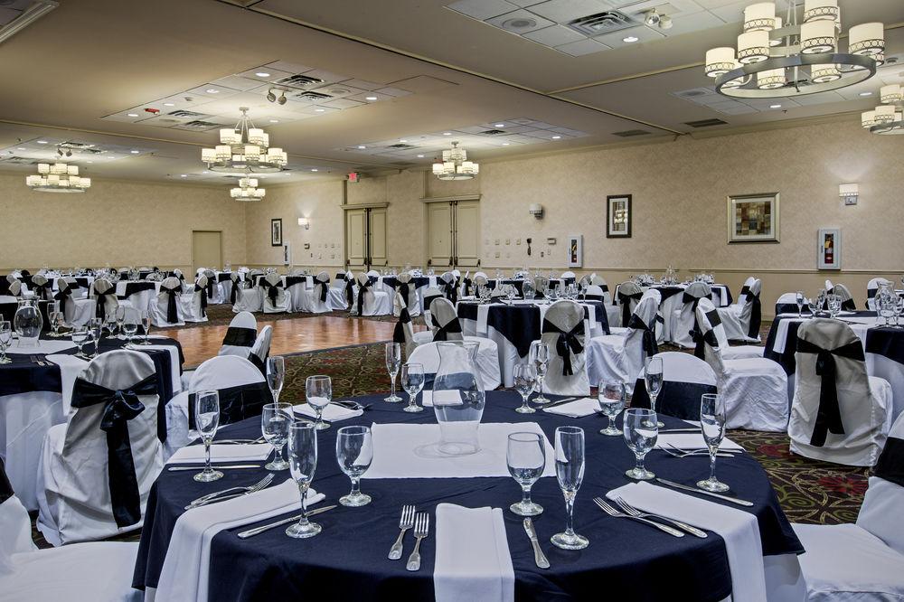 Fairfield Inn & Suites Springfield انفيلد المظهر الخارجي الصورة