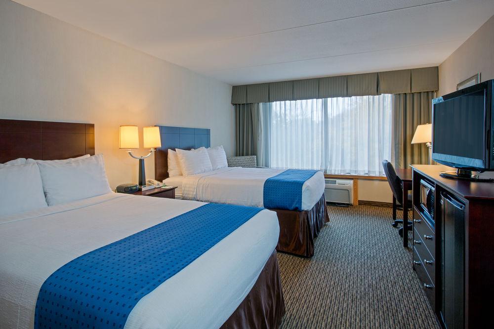 Fairfield Inn & Suites Springfield انفيلد المظهر الخارجي الصورة
