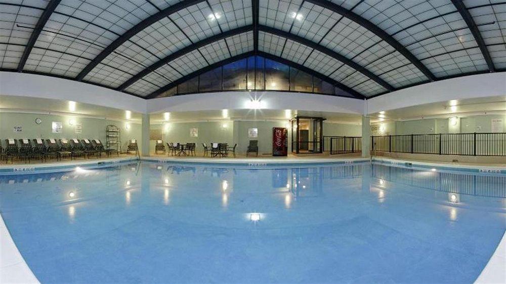 Fairfield Inn & Suites Springfield انفيلد المظهر الخارجي الصورة