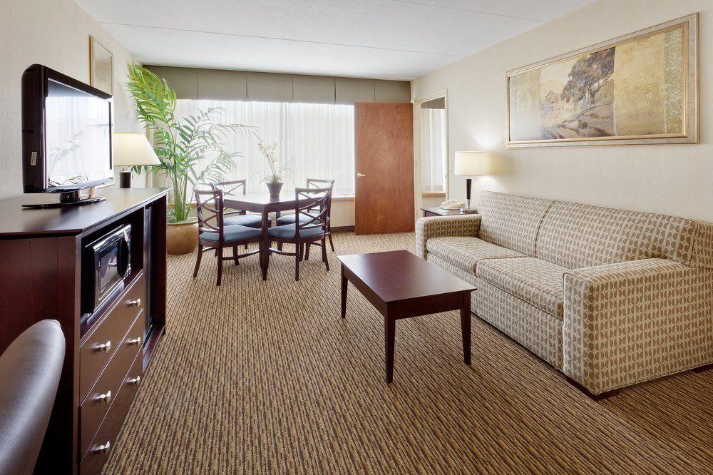 Fairfield Inn & Suites Springfield انفيلد المظهر الخارجي الصورة