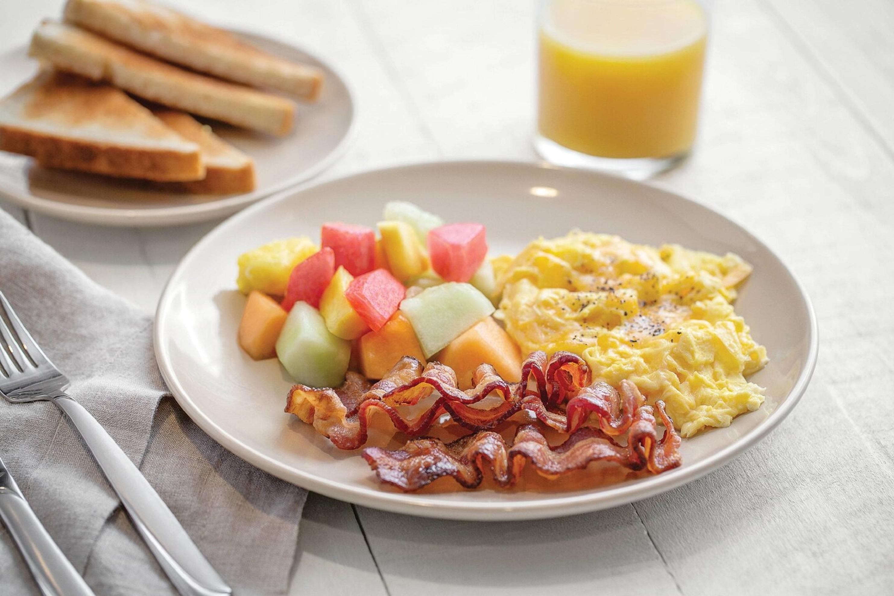 Fairfield Inn & Suites Springfield انفيلد المظهر الخارجي الصورة