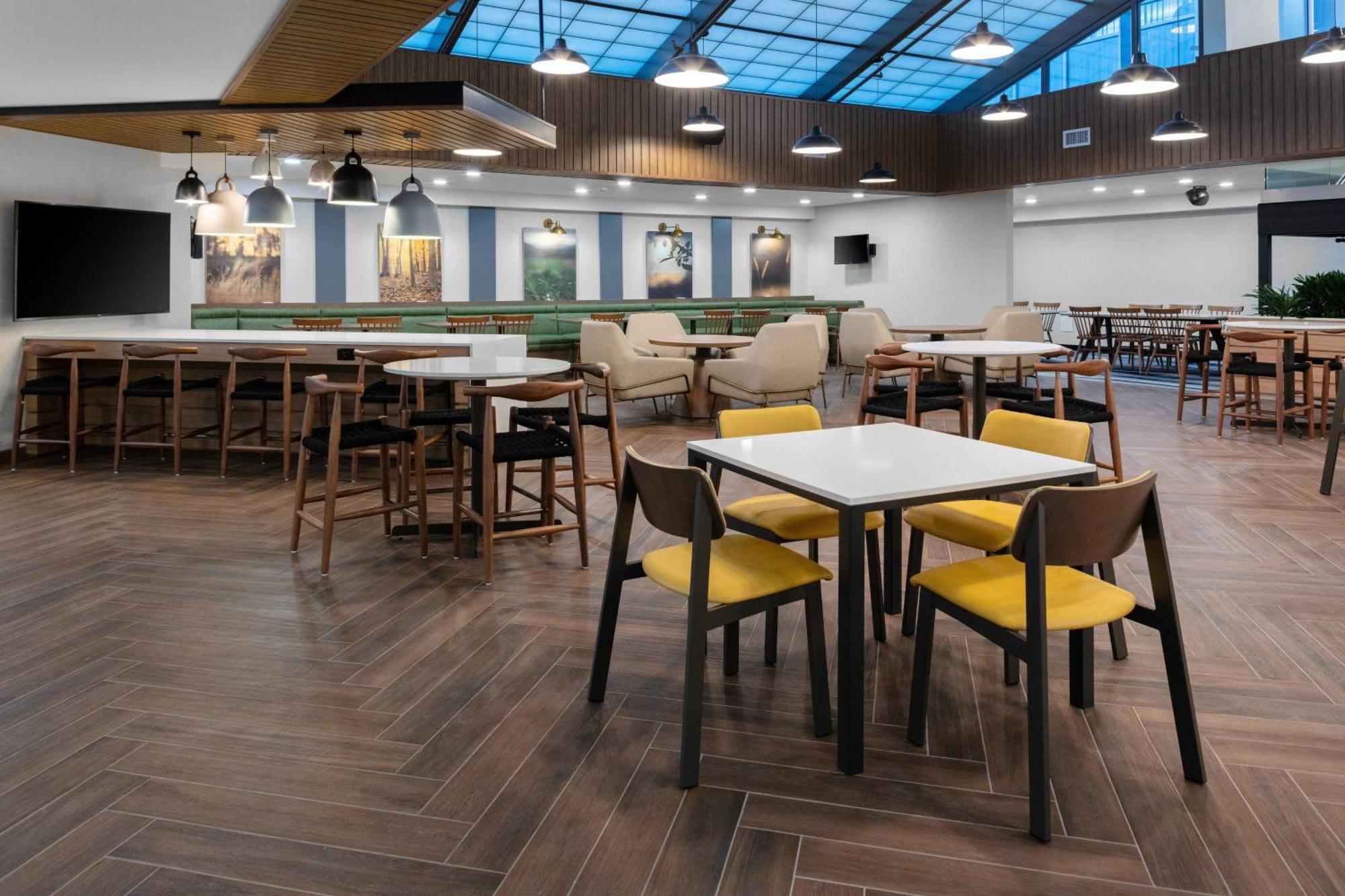 Fairfield Inn & Suites Springfield انفيلد المظهر الخارجي الصورة