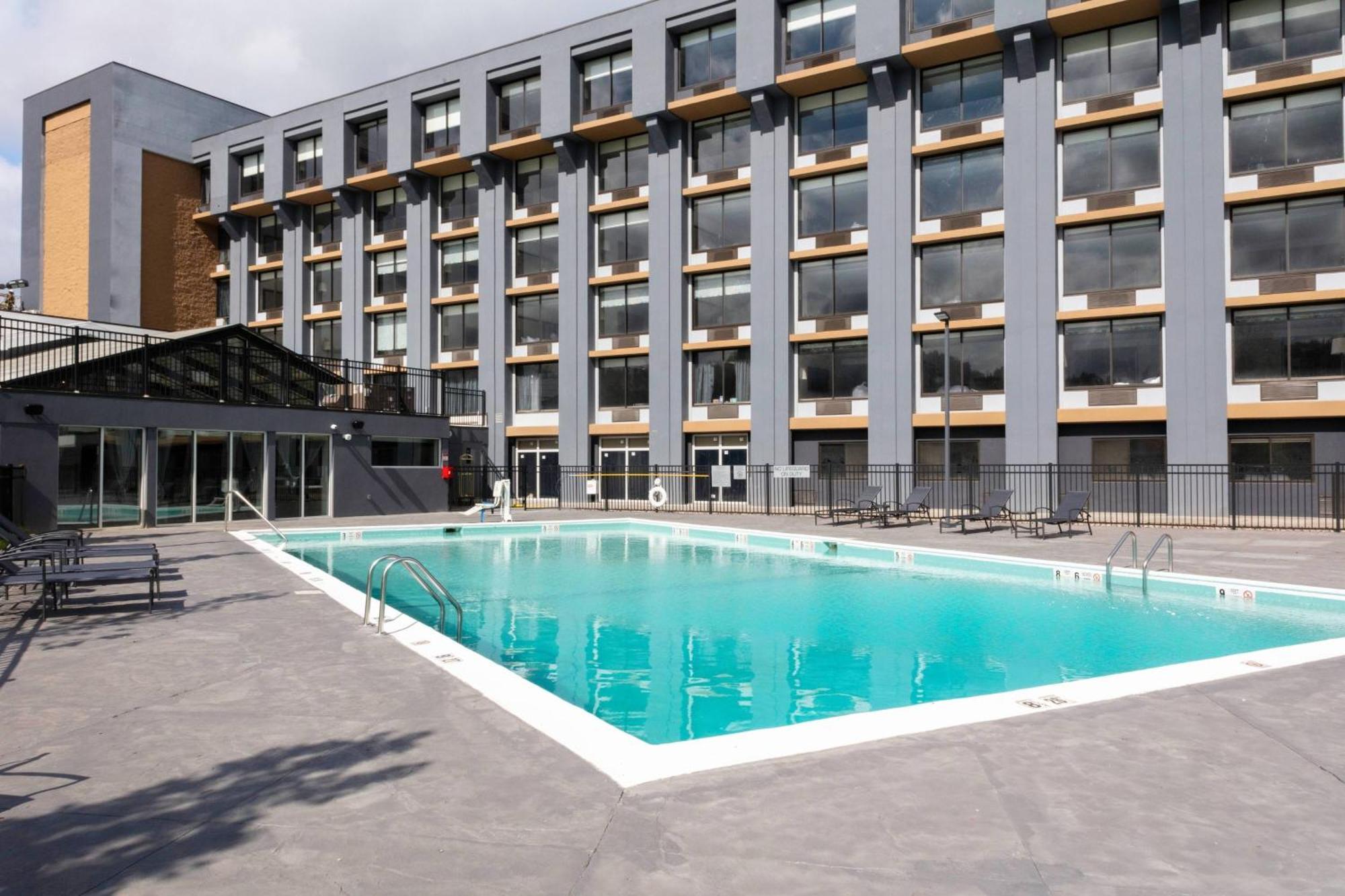 Fairfield Inn & Suites Springfield انفيلد المظهر الخارجي الصورة
