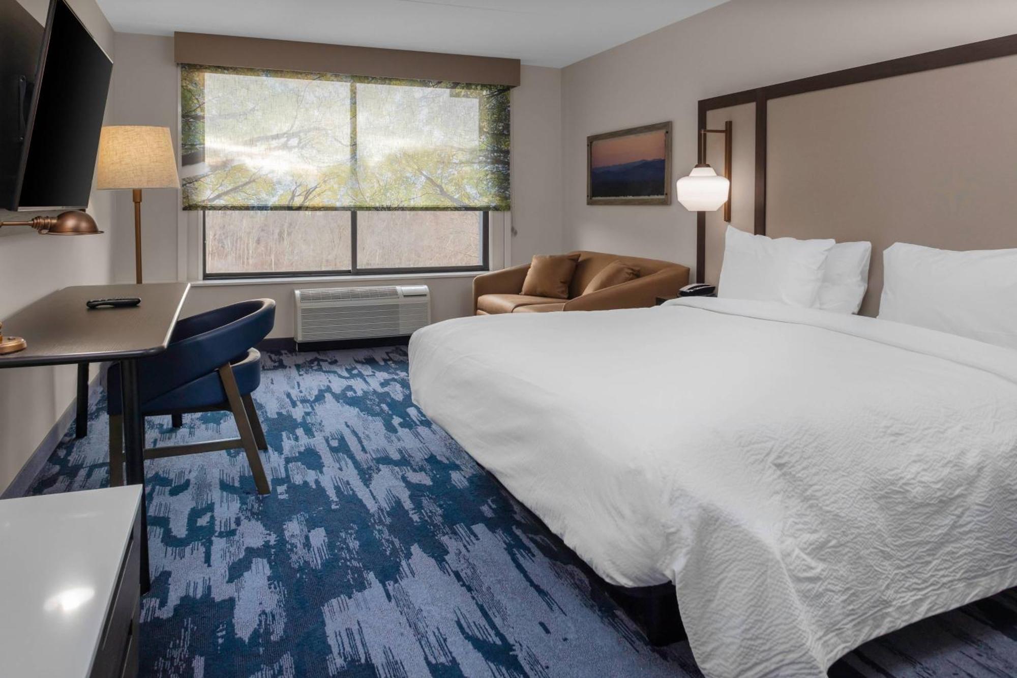 Fairfield Inn & Suites Springfield انفيلد المظهر الخارجي الصورة