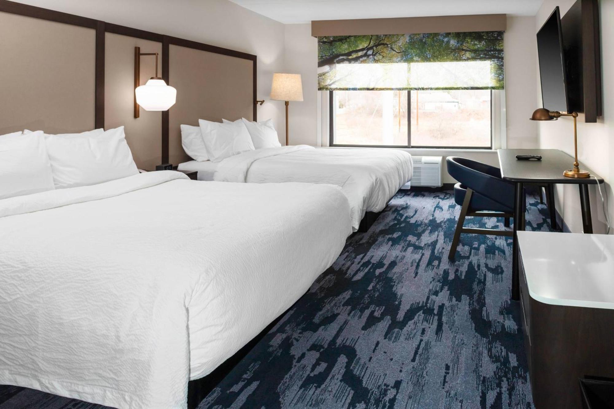 Fairfield Inn & Suites Springfield انفيلد المظهر الخارجي الصورة