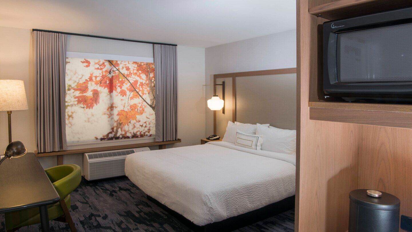 Fairfield Inn & Suites Springfield انفيلد الغرفة الصورة